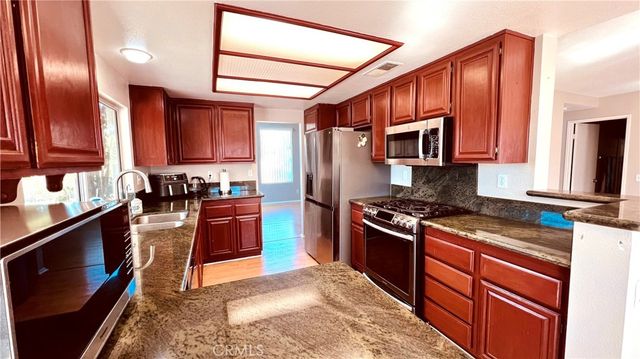 31136 Slate, Mentone, CA 92359