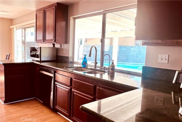31136 Slate, Mentone, CA 92359