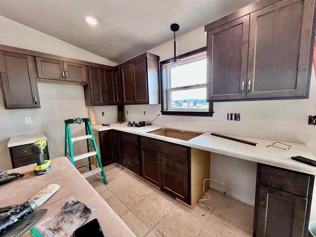 2001 RED FOX LANE, Kaukauna, WI 54130