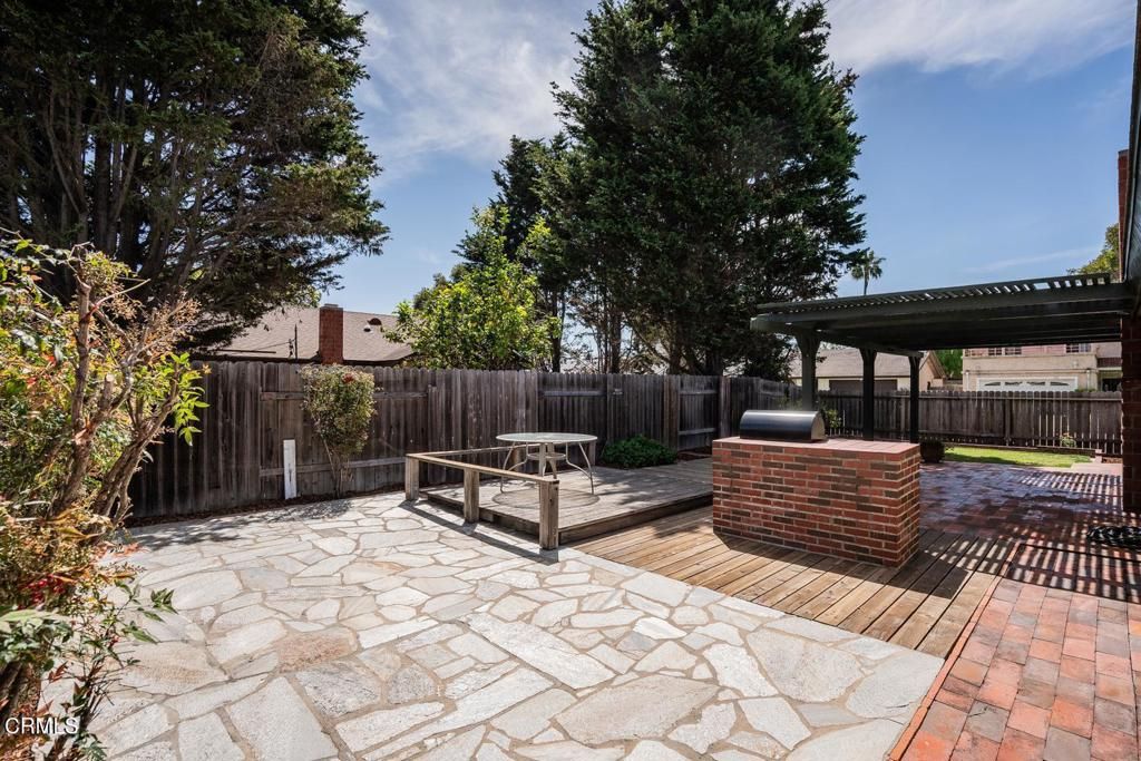 Image 35 of property listing at 1180 Bogota Court, Oxnard, CA 93035