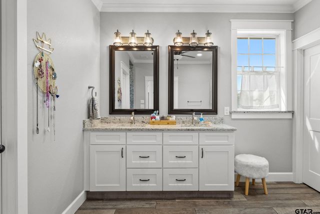 323 Eastdale Lane, Bullard, TX 75757