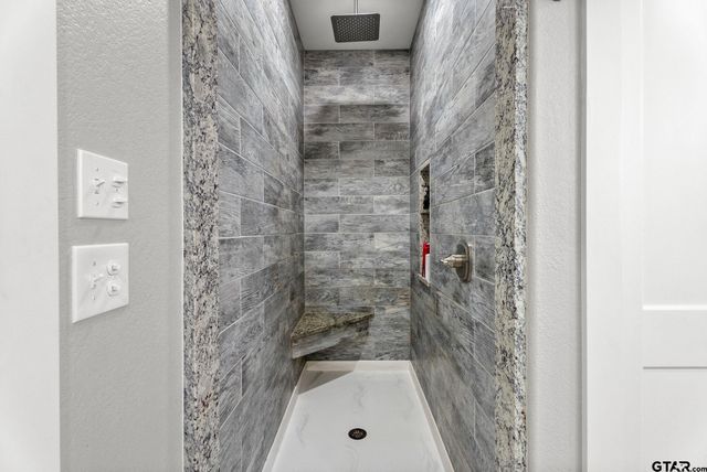 323 Eastdale Lane, Bullard, TX 75757