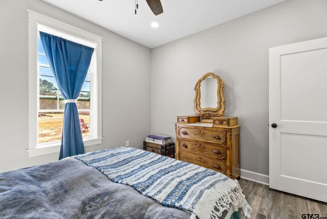 323 Eastdale Lane, Bullard, TX 75757