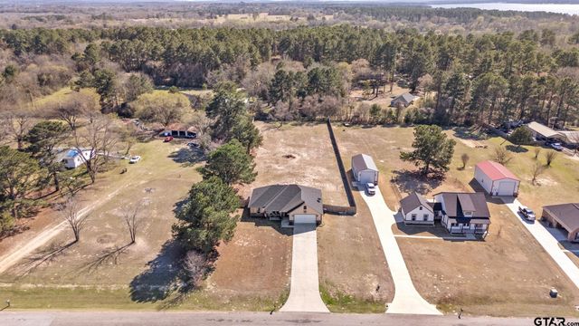 323 Eastdale Lane, Bullard, TX 75757