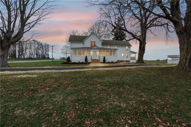 6977 Lewiston Road, Oakfield, NY 14125