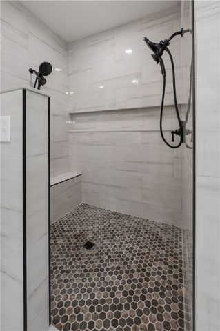 6977 Lewiston Road, Oakfield, NY 14125