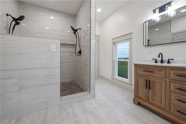 6977 Lewiston Road, Oakfield, NY 14125