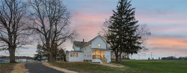 6977 Lewiston Road, Oakfield, NY 14125