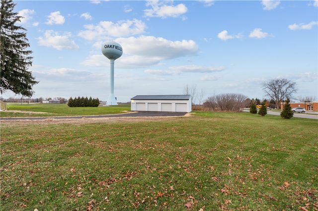 6977 Lewiston Road, Oakfield, NY 14125