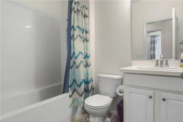 422 W Route 66 28, Glendora, CA 91740