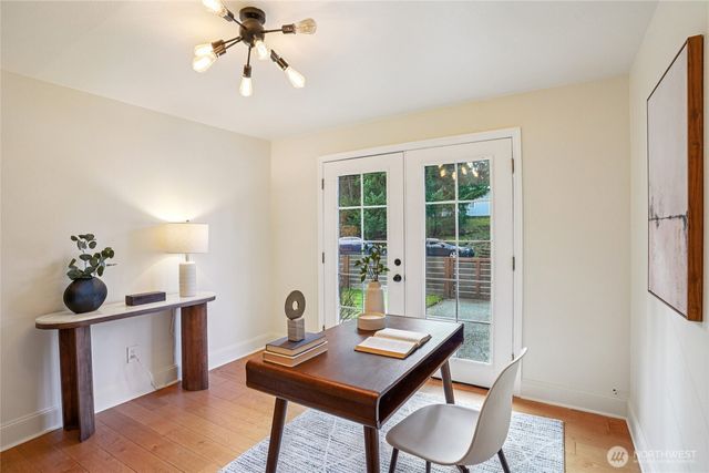 20230 1st Place S, Des Moines, WA 98198