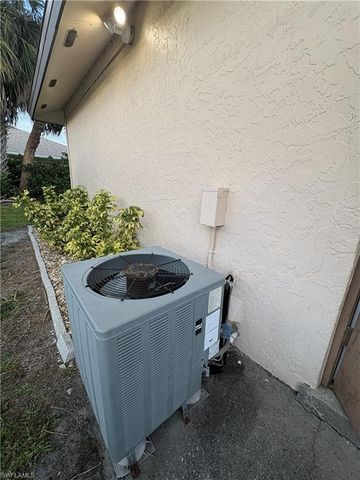 619 SE 47th ST 4, Cape Coral, FL 33904