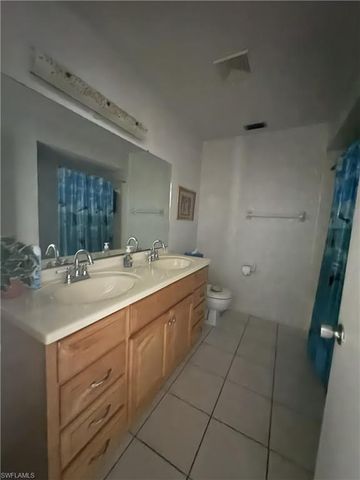 619 SE 47th ST 4, Cape Coral, FL 33904