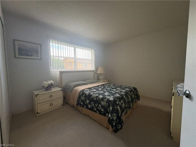 619 SE 47th ST 4, Cape Coral, FL 33904