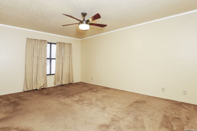 102 Saddlebrook, San Antonio, TX 78245