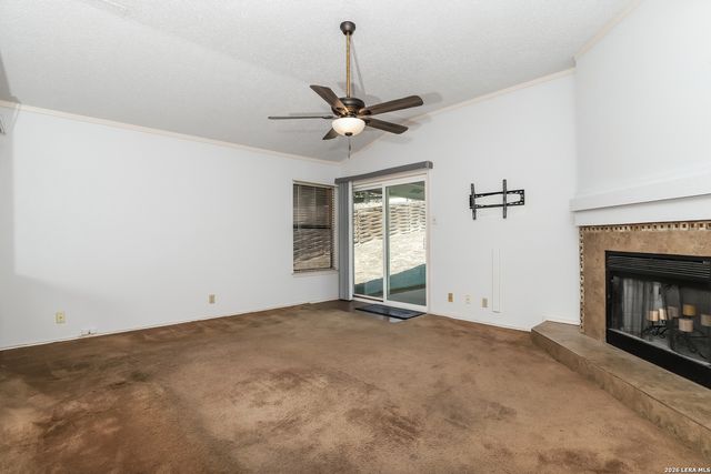 102 Saddlebrook, San Antonio, TX 78245