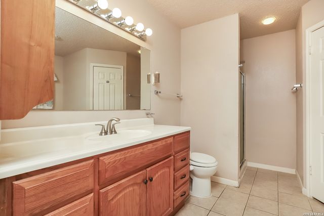 102 Saddlebrook, San Antonio, TX 78245