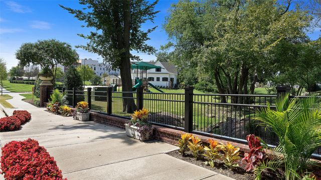 2216 Tremont Boulevard, Mckinney, TX 75071