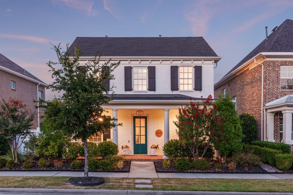 2216 Tremont Boulevard, Mckinney, TX 75071
