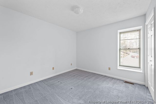 488 Lands End Road, Fayetteville, NC 28314