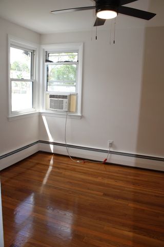 496 Winthrop St, Winthrop, MA 02152