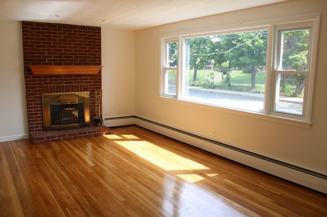 496 Winthrop St, Winthrop, MA 02152