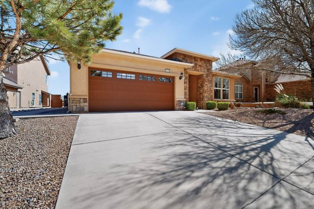 10200 Avenida Vista Sol NW, Albuquerque, NM 87114