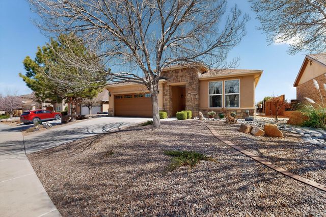 10200 Avenida Vista Sol NW, Albuquerque, NM 87114