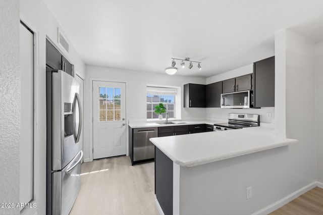 4601 N 102ND Avenue 1107, Phoenix, AZ 85037