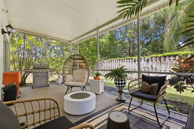 6045 Old Court Road 401, Boca Raton, FL 33433