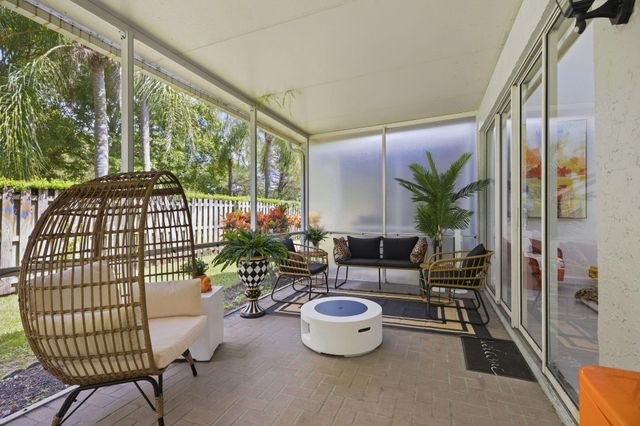 6045 Old Court Road 401, Boca Raton, FL 33433