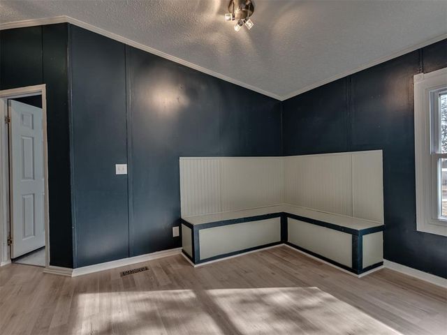 3282 E Fox Trail Road, Edmond, OK 73034