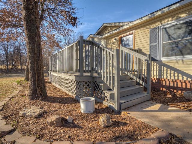 3282 E Fox Trail Road, Edmond, OK 73034