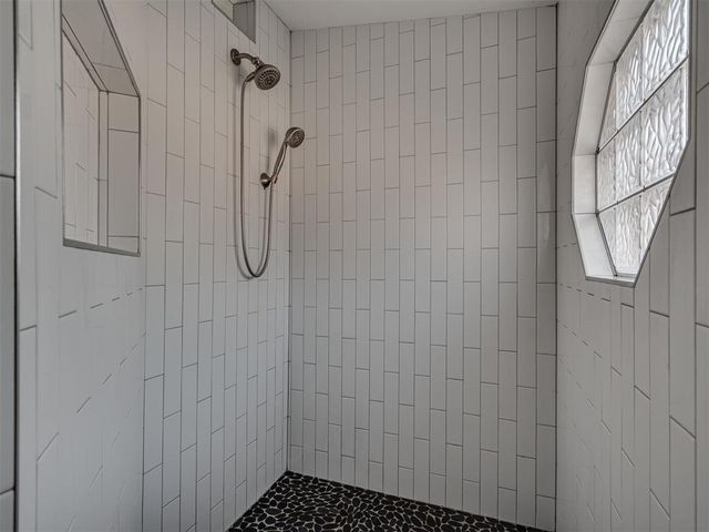 3282 E Fox Trail Road, Edmond, OK 73034