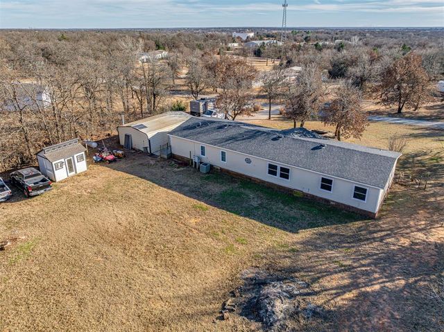 3282 E Fox Trail Road, Edmond, OK 73034