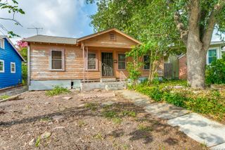 1330 W ROSEWOOD AVE, San Antonio, TX 78201