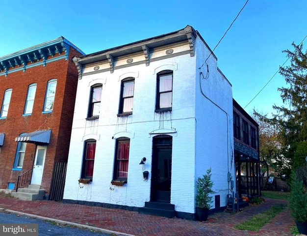 461 COLUMBIA ST, Cumberland, MD 21502