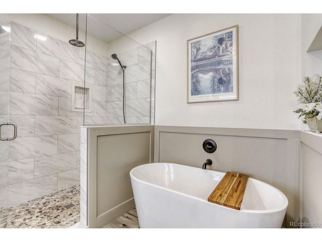 3545 Rinn Valley Dr, Longmont, CO 80504