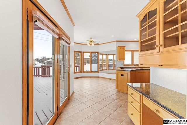 4412 N 195th Circle, Elkhorn, NE 68022