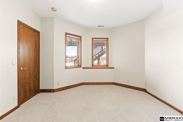 4412 N 195th Circle, Elkhorn, NE 68022