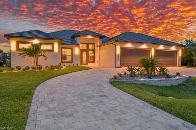 3306 SW 26th PL, Cape Coral, FL 33914
