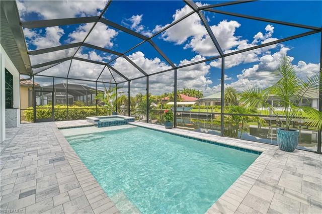 3306 SW 26th PL, Cape Coral, FL 33914