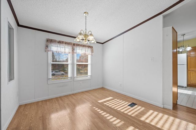 178 Covey Road, Amherst, VA 24521