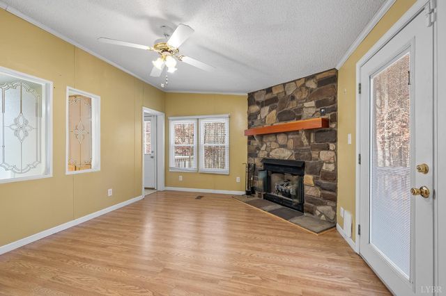 178 Covey Road, Amherst, VA 24521