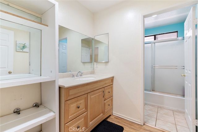 37901 53rd E, Palmdale, CA 93552