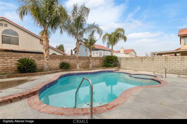37901 53rd E, Palmdale, CA 93552