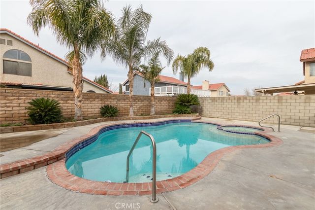 37901 53rd E, Palmdale, CA 93552