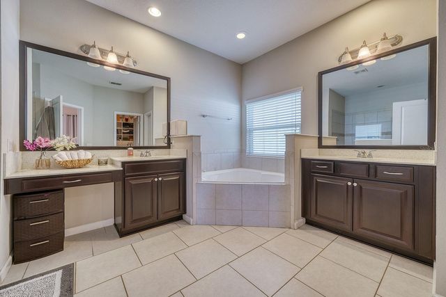 1719 HAWKSBILL LANE, St Cloud, FL 34771