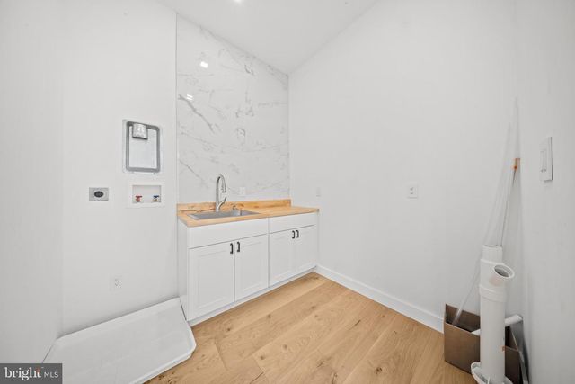 9402 MEADOWBROOK AVE, Philadelphia, PA 19118