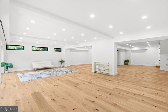 9402 MEADOWBROOK AVE, Philadelphia, PA 19118